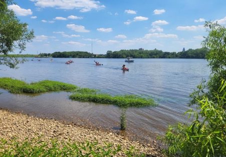 camden-programs-pettys-island-header camden-programs-pettys-island-header